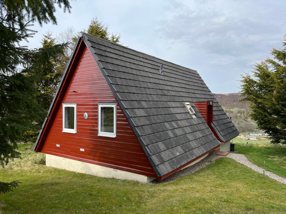 Highland Glen Lodges Rogart Ngoại thất bức ảnh