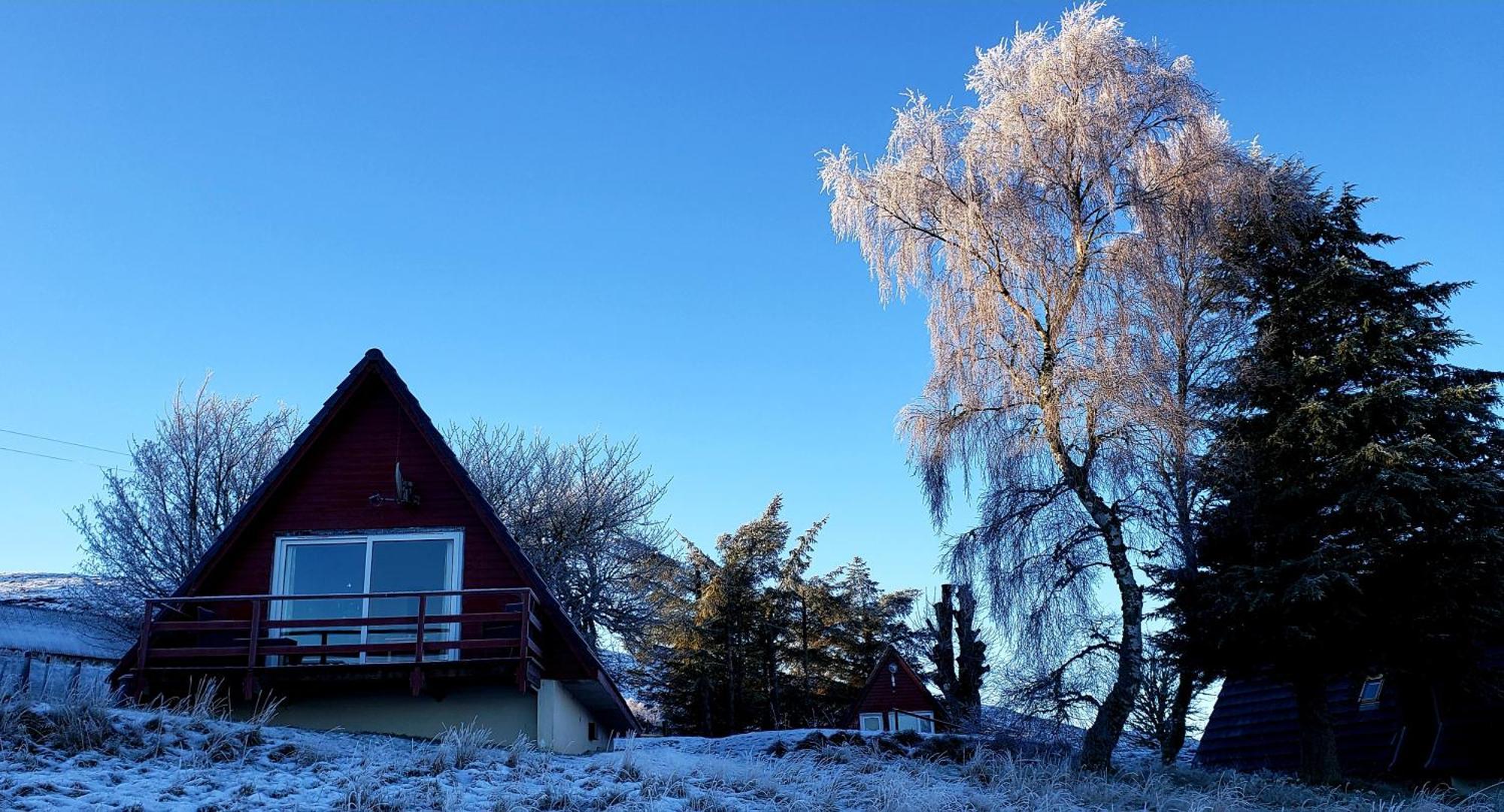 Highland Glen Lodges Rogart Ngoại thất bức ảnh
