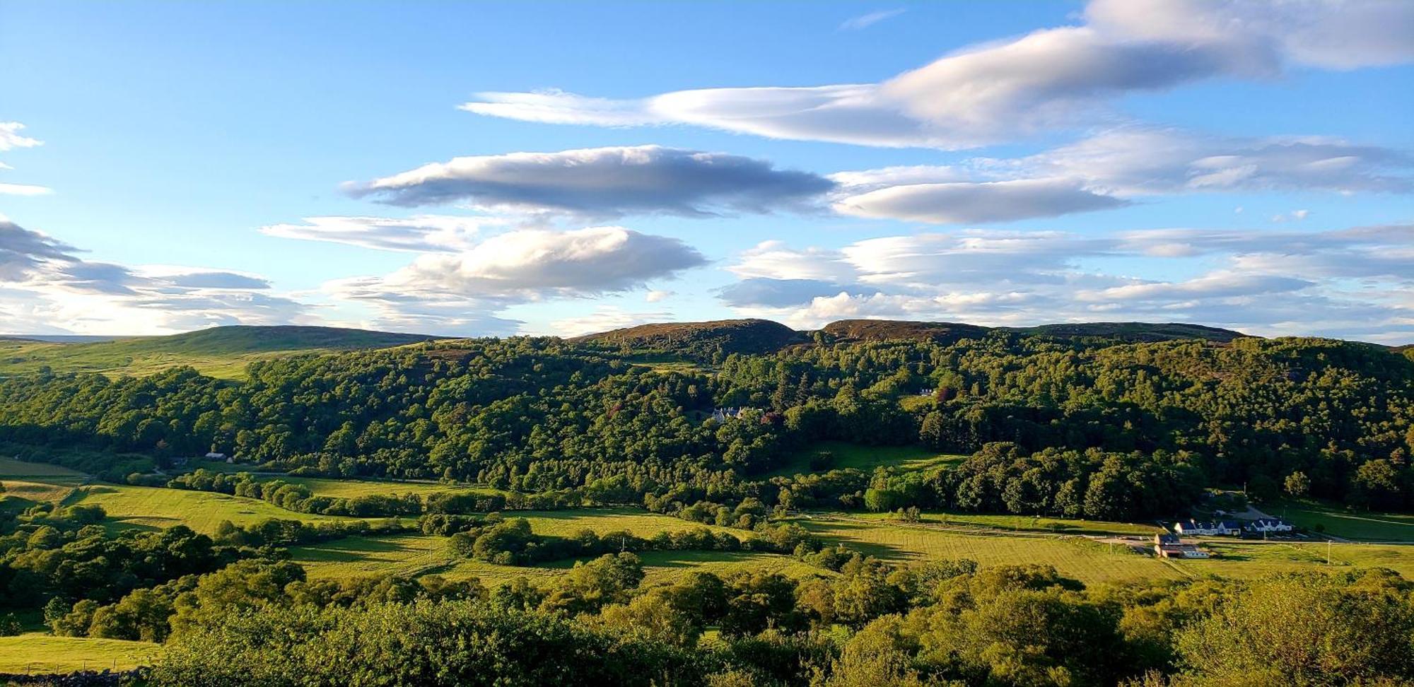 Highland Glen Lodges Rogart Ngoại thất bức ảnh